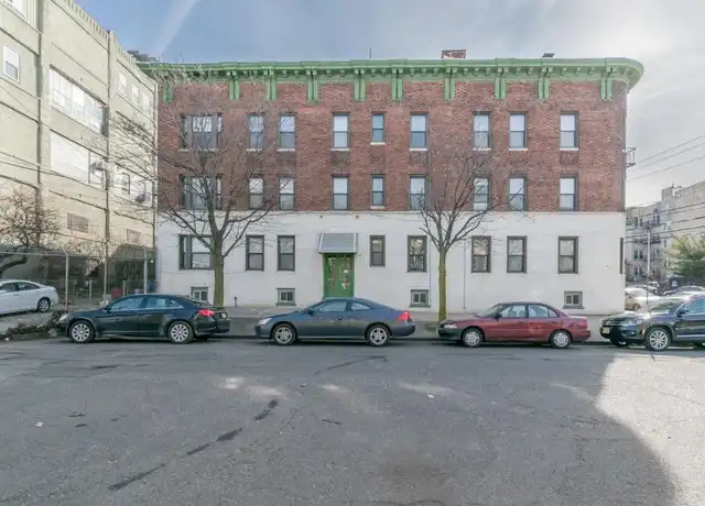 Property at 46 Broadway #3, Jersey City, NJ, 07306, 2 beds, 1 bath, [object Object]