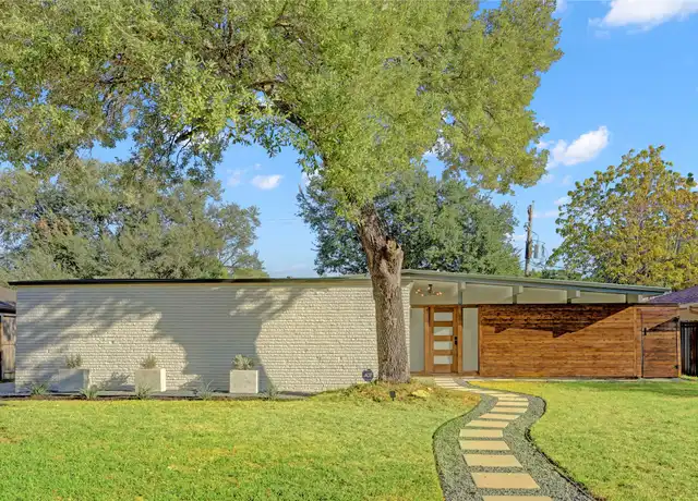 Property at 5434 Briarbend Dr, Houston, TX, 77096, 4 beds, 3 baths, [object Object]