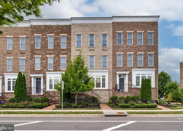 Property at 11357 Ridgeline Rd, Fairfax, VA, 22030, 4 beds, 3.5 baths, [object Object]