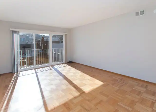 Property at 871 San Jose Ave Unit 02, San Francisco, CA, 94110, 2 beds, 1 bath, [object Object]