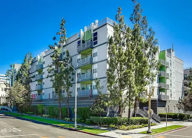 Property at Park Catalina - 690 S Catalina St, Los Angeles, CA, 90005, 0-2 beds, 1-2 bath, [object Object]