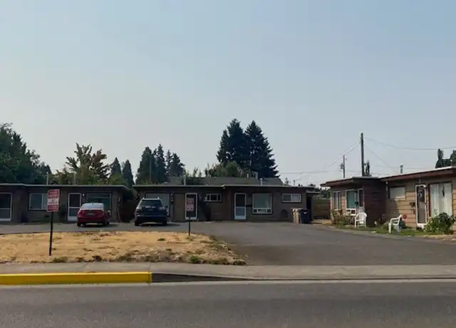 Property at 152 E Milton St Unit 08, Lebanon, OR, 97355, 1 bed, 1 bath, [object Object]