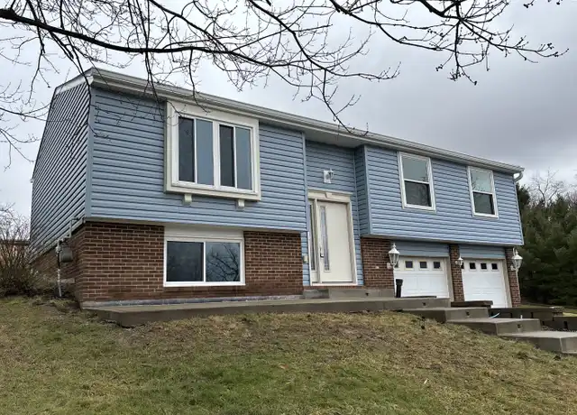 Property at 500 Meade Dr, Coraopolis, PA, 15108, 3 beds, 2.5 baths, [object Object]