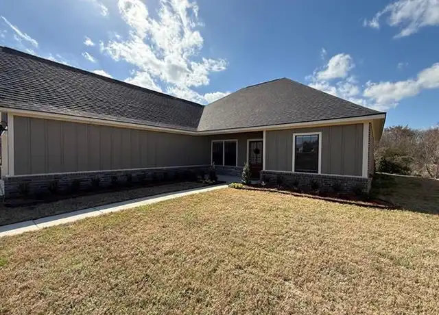 Property at 34 Legacy Ct, Haughton, LA, 71037, 4 beds, 2 baths, [object Object]