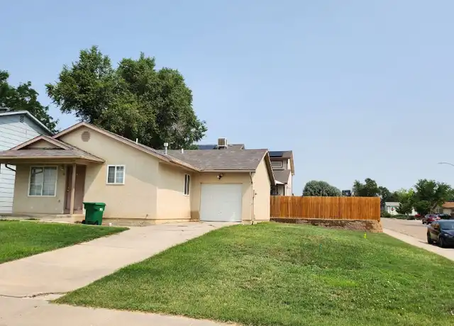 Property at 8 Plymouth Cir, Pueblo, CO, 81003, 3 beds, 2 baths, [object Object]