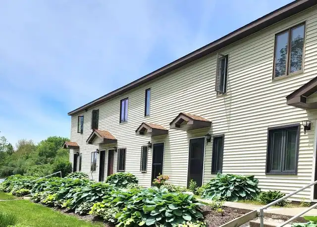 Property at 3 Brook Front Ln #3, Pomfret Center, CT, 06259, 2 beds, 1 bath, [object Object]