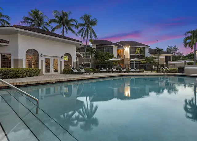 Photo of 812 S Park Rd, Hollywood, FL 33021