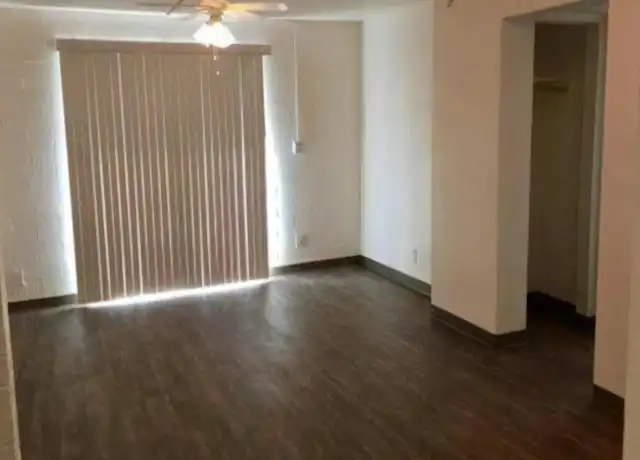 Property at 4540 N 39th Ave, Phoenix, AZ, 85019, 1 bed, 1 bath, [object Object]