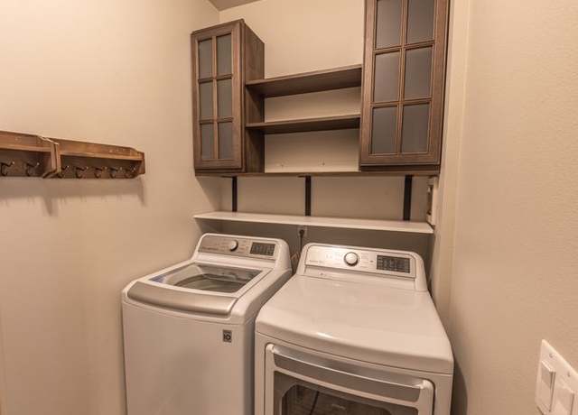 Photo of 188 N 43rd Pl, Ridgefield, WA 98642