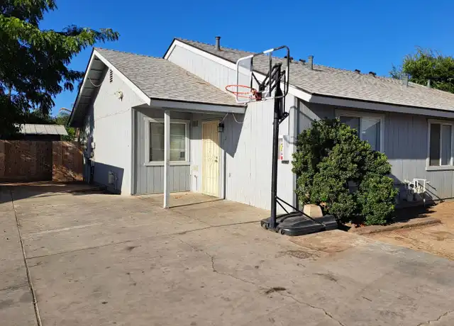 Property at 1452 S College Ave Unit 112, Dinuba, CA, 93618, 2 beds, 1 bath, [object Object]