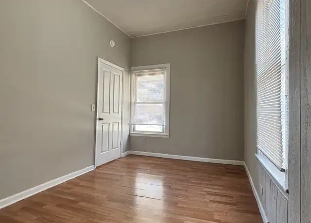 Property at 402 N Poplar St, Gastonia, NC, 28054, 2 beds, 2 baths, [object Object]