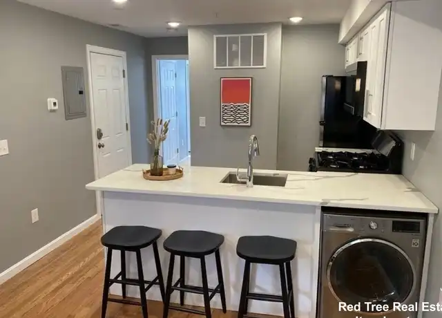 Property at 13 Wiget St Unit 3, Boston, MA, 02113, 1 bed, 1.5 baths, [object Object]