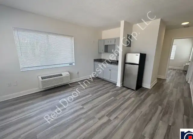 Property at 3738 S Atlantic Ave Unit 14, Daytona Beach, FL, 32118, 1 bed, 1 bath, [object Object]