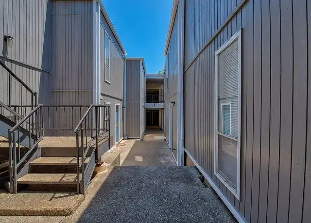 Property at Townsend Apartments - 1215 Townsend Ave, San Antonio, TX, 78209, 1-2 bed, 1-1.5 bath, [object Object]