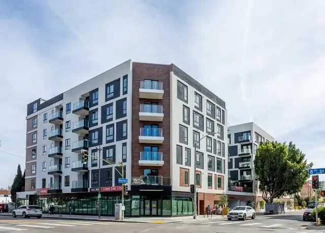 Property at The Harper - 800 S Harvard Blvd, Los Angeles, CA, 90005, 1 bed, 1-2 bath, [object Object]