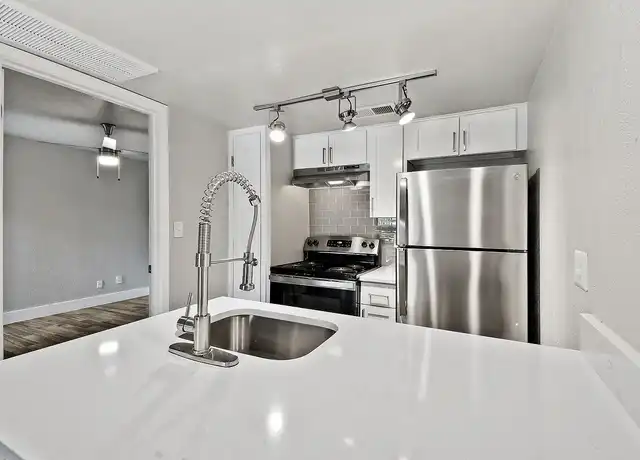 Property at Waterford @ Bellmar - 7879 Riverfall Dr, Dallas, TX, 75230, 1-2 bed, 1-2 bath, [object Object]