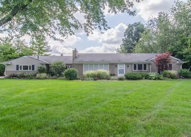 Property at 3275 Chickering Ln, Bloomfield Hills, MI, 48302, 4 beds, 2.5 baths, [object Object]