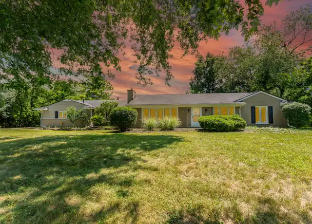 Property at 3275 Chickering Ln, Bloomfield Hills, MI, 48302, 4 beds, 2.5 baths, [object Object]
