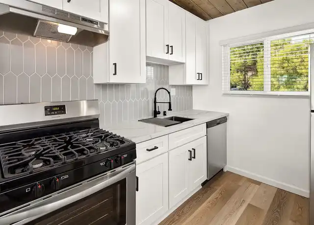 Property at Point Loma Palms - 3152 Kemper St, San Diego, CA, 92110, 1 bed, 1 bath, [object Object]