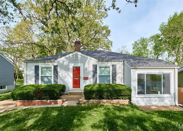 Property at 807 Selma Ave, Saint Louis, MO, 63119, 2 beds, 1 bath, [object Object]