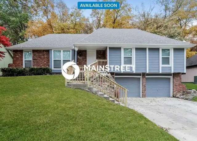 Property at 517 N Clayview Dr, Liberty, MO, 64068, 5 beds, 2 baths, [object Object]