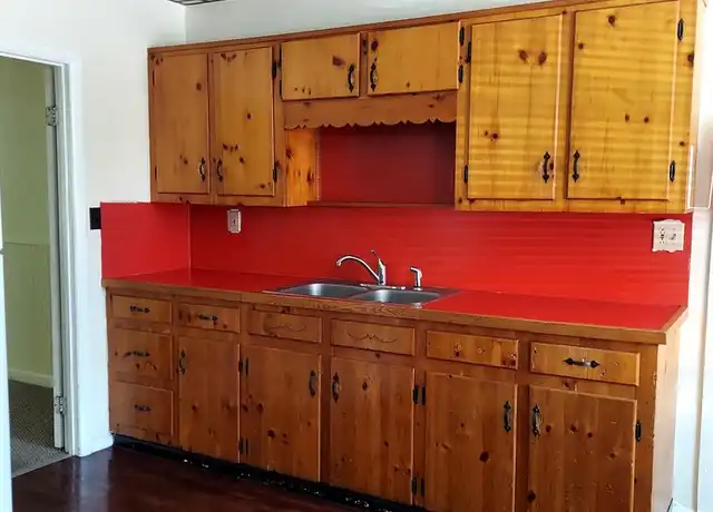 Property at 45 Main St Unit 3, Enfield, NH, 03748, 2 beds, 1 bath, [object Object]