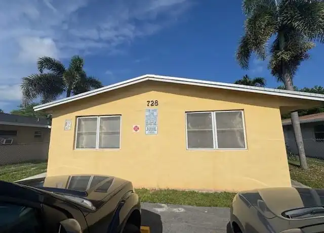 Property at 728 NW 4th Ave Unit 1-4, Fort Lauderdale, FL, 33311, 2 beds, 1 bath, [object Object]