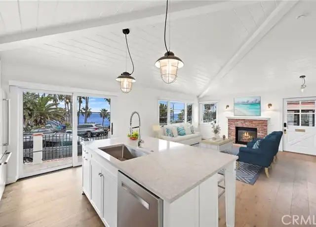Property at 350 Cliff Dr, Laguna Beach, CA, 92651, 2 beds, 2 baths, [object Object]
