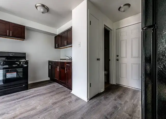 Property at 1516-1518 E 70th St - 1516 E 70th St, Chicago, IL, 60637, 1 bed, 1 bath, [object Object]
