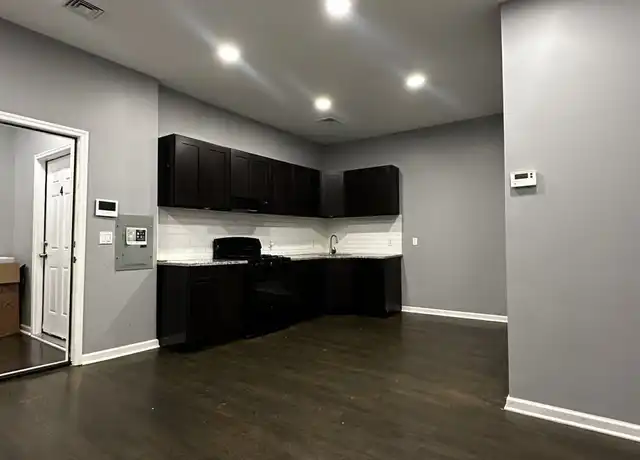 Property at 502 Springfield Ave Apt 3, Newark, NJ, 07103, 2 beds, 1 bath, [object Object]