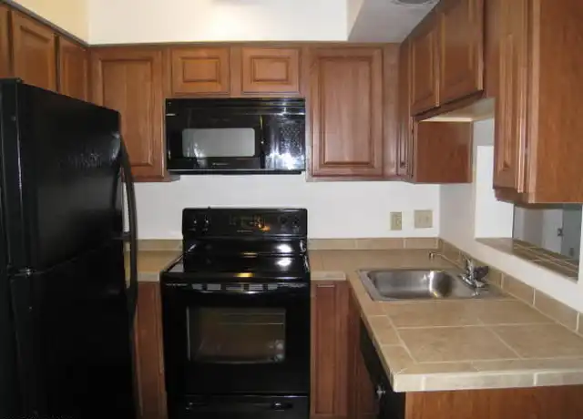 Property at 1810 E Blacklidge Dr Unit 209, Tucson, AZ, 85719, 1 bed, 1 bath, [object Object]