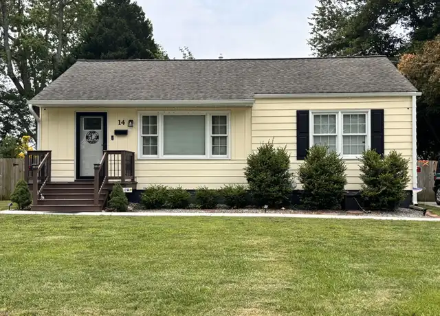 Property at 14 Dwight Rd, Newport News, VA, 23601, 3 beds, 2 baths, [object Object]