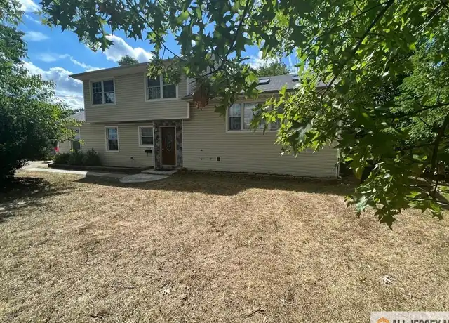 Property at 139 Rues Ln, East Brunswick, NJ, 08816, 4 beds, 2 baths, [object Object]