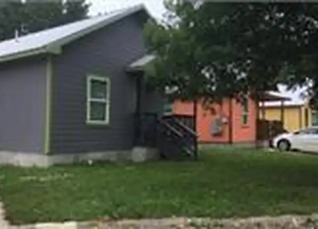 Property at 1017 Fir Ln, Lockhart, TX, 78644, 2 beds, 1 bath, [object Object]