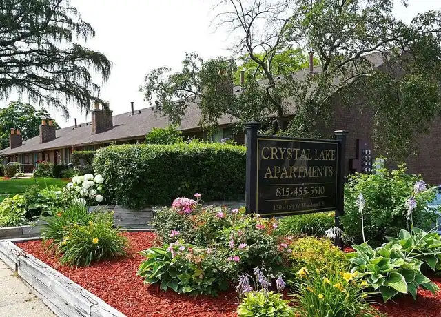 Property at Crystal Lake Apartments - 128 W Woodstock St, Crystal Lake, IL, 60014, 1-2 bed, 1 bath, [object Object]