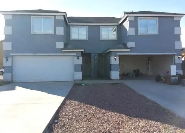 Property at 2511 E Pueblo Ave Unit 2, Phoenix, AZ, 85040, 4 beds, 2.5 baths, [object Object]