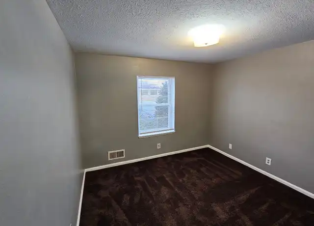 Property at 3706 Noblitt Dr, Louisville, KY, 40218, 2 beds, 1 bath, [object Object]