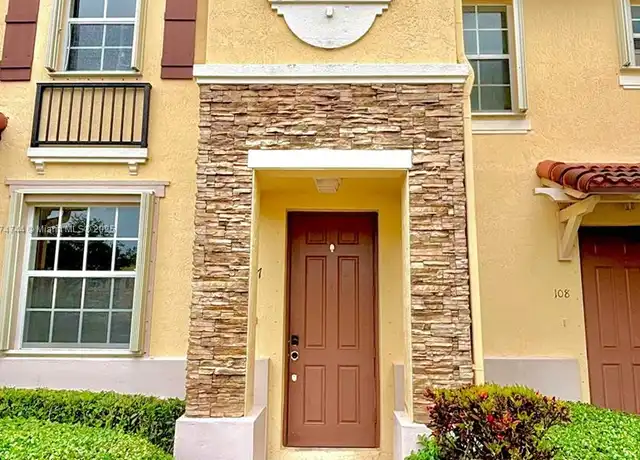 Property at 1490 NE 33rd Ave Unit 107-13, Homestead, FL, 33033, 2 beds, 2.5 baths, [object Object]