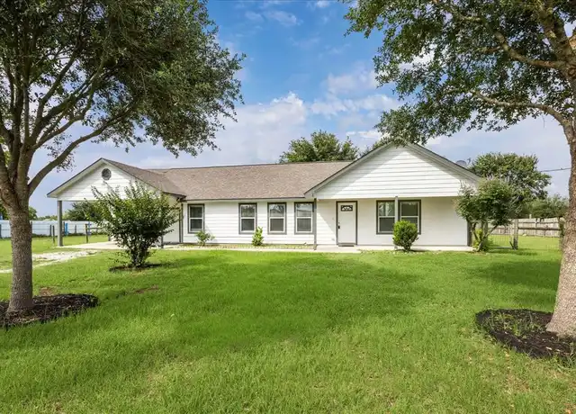 Property at 1984 Lauren Ln, Sealy, TX, 77474, 3 beds, 2 baths, [object Object]
