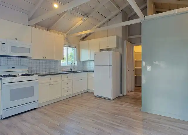 Property at 553 Silver Strand Blvd Unit 555, Imperial Beach, CA, 91932, 1 bed, 1 bath, [object Object]