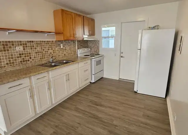 Property at 50B Maile St Unit B11, Hilo, HI, 96720, 2 beds, 1 bath, [object Object]