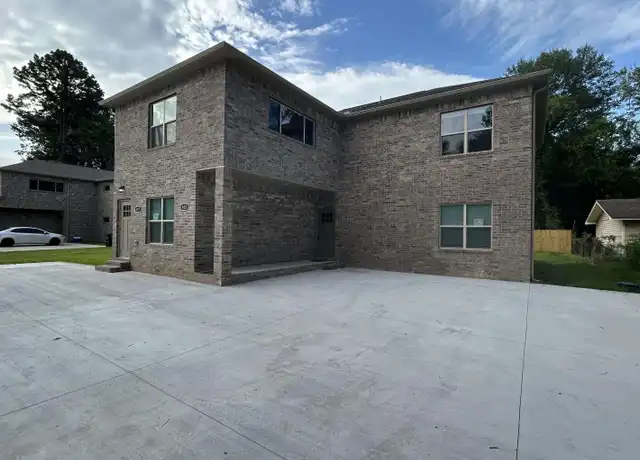 Property at 815 Ellis St, Jacksonville, AR, 72076, 3 beds, 2 baths, [object Object]