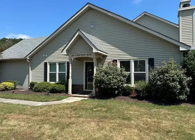 Property at 200 Alder Wood Dr, Hampton, VA, 23666, 2 beds, 2 baths, [object Object]