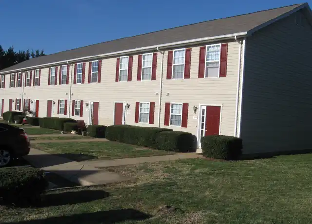Property at 328 Dennison Ct, Culpeper, VA, 22701, 2 beds, 1.5 baths, [object Object]