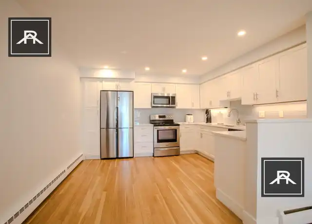Property at 50 Green St #403, Brookline, MA, 02446, 1 bed, 1 bath, [object Object]