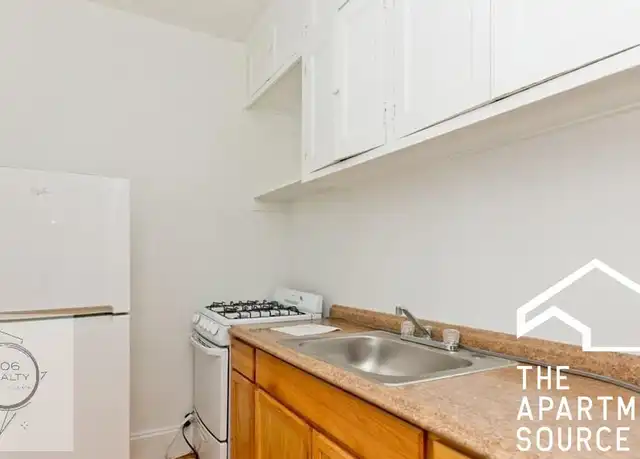 Property at 500 Des Plaines Ave Unit 500-5, Forest Park, IL, 60130, 0 beds, 1 bath, [object Object]