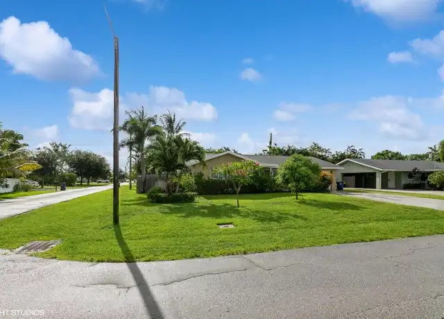 Property at 1615 Venus Ave, Jupiter, FL, 33469, 2 beds, 2 baths, [object Object]