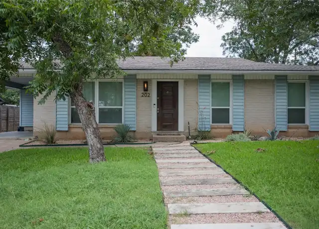 Property at 202 W Crestland Dr, Austin, TX, 78752, 3 beds, 2 baths, [object Object]