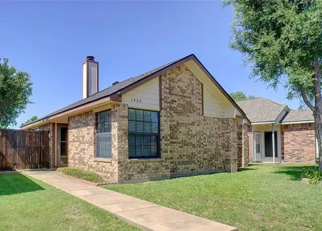 Property at 1426 Windmill Ln, Mesquite, TX, 75149, 2 beds, 2 baths, [object Object]