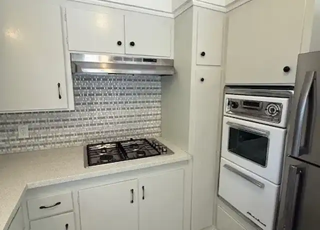 Property at 3829 Don Tomaso Dr Unit 6, Los Angeles, CA, 90008, 1 bed, 1 bath, [object Object]